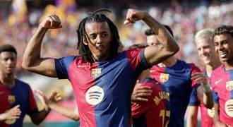 Barcelona rozdrtila Valladolid 7:0! Raphinha zářil hattrickem, mladý Yamal přidal dvě asistence