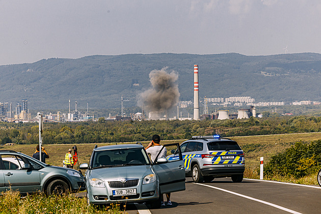 Litvínovská chemička po odpalu pumy obnovuje provoz, významná poškození nenašla