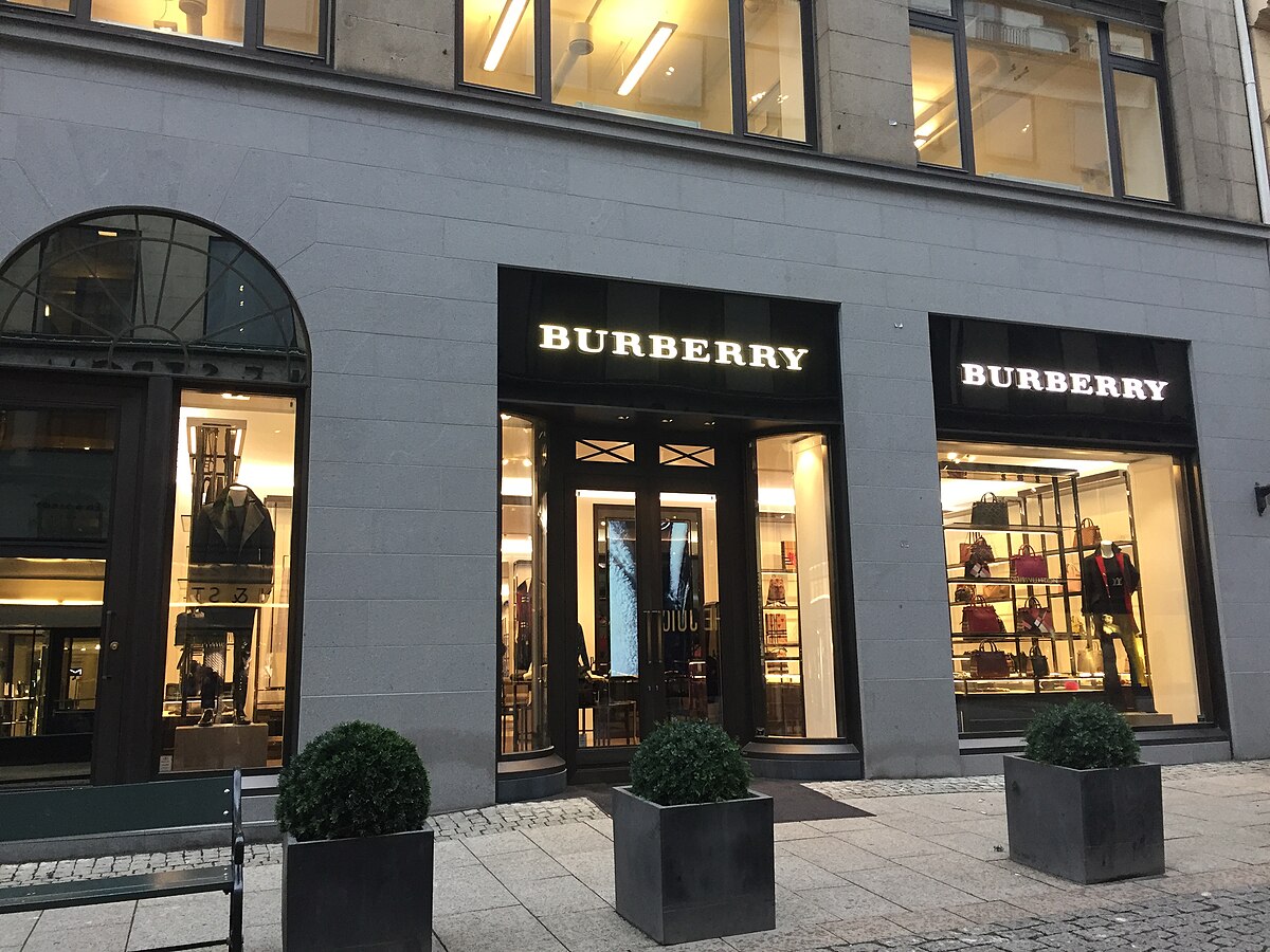 Burberry čelí největšímu propouštění za poslední dekádu