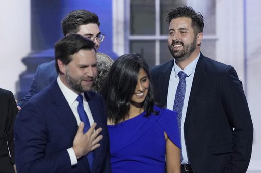 Bratr viceprezidenta USA míří do boje o radnici v Cincinnati. Republikán Cory Bowman vyzve silného demokratického soupeře