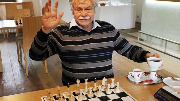 Zemřel šachový velmistr Vlastimil Hort
