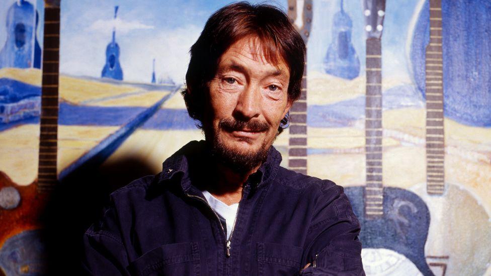 Zemřel Chris Rea: Ikonický britský zpěvák s charakteristickým chraplavým hlasem a autorem nesmrtelných hitů, včetně Driving Home for Christmas