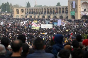 Irán zachvátila vlna protestů